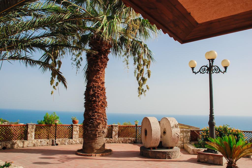 B&B Villa Sorriso ลิกาตา ภายนอก รูปภาพ